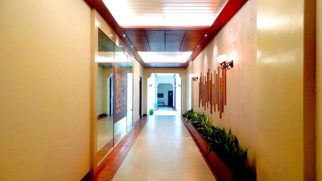 อิบิซา เดอะ เฟิร์น รีสอร์ต แอนด์ สปา โกลกตา Hotel โกลกาตา ภายนอก รูปภาพ